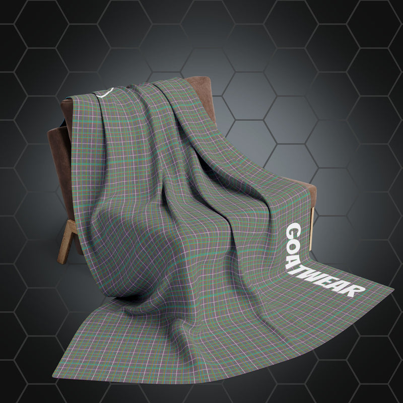 Arctic Fleece Blanket: Neo-Plaid